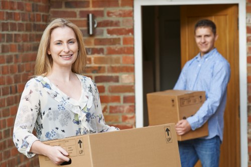 Professional packing service in Storage Tooting
